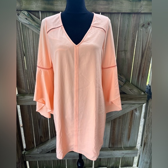 Crosby by Mollie Burch Long Flowing Bell Sleeve Dress with Cutout Details Size M - Picture 1 of 7